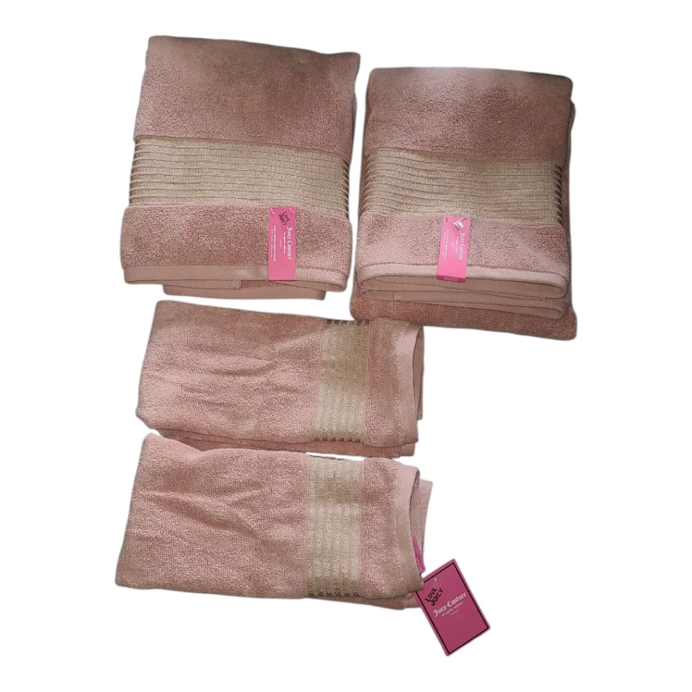 Juicy Couture Bath & Hand Towel Set